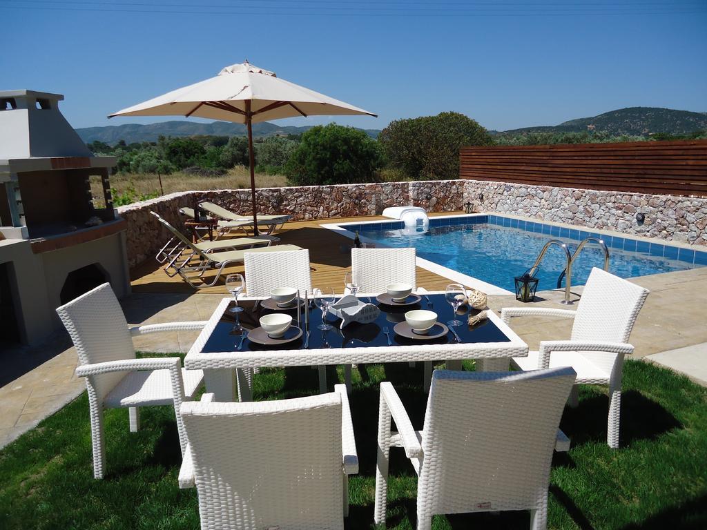 Next To Haraki Beach , Taverns Bars & 10 To Lindos Номер фото